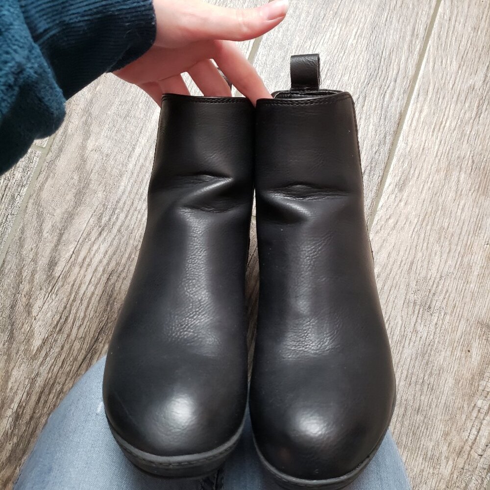 Muk Luks Oxford wedge ankle booties 6.5 black - Picture 11 of 14
